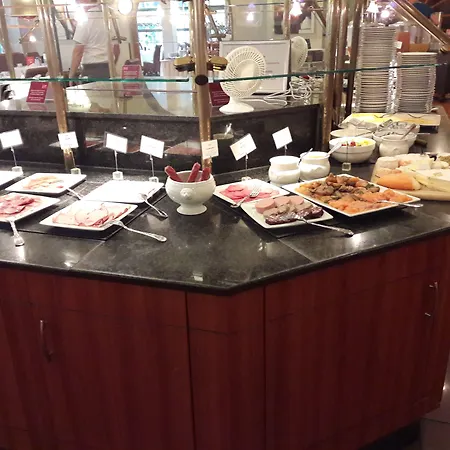 Mercure An Den Salinen 4*